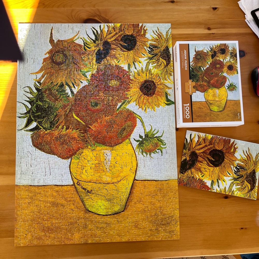 Van Gogh Sunflowers 1,000 Piece Puzzle